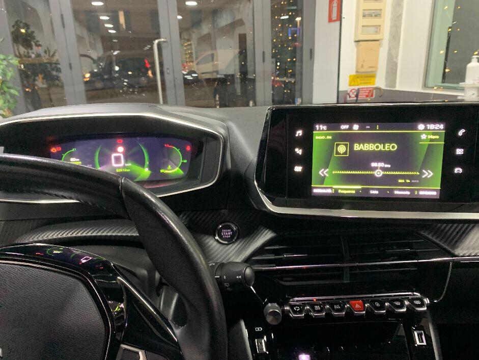 Peugeot 2008 PureTech 130 S&S Allure