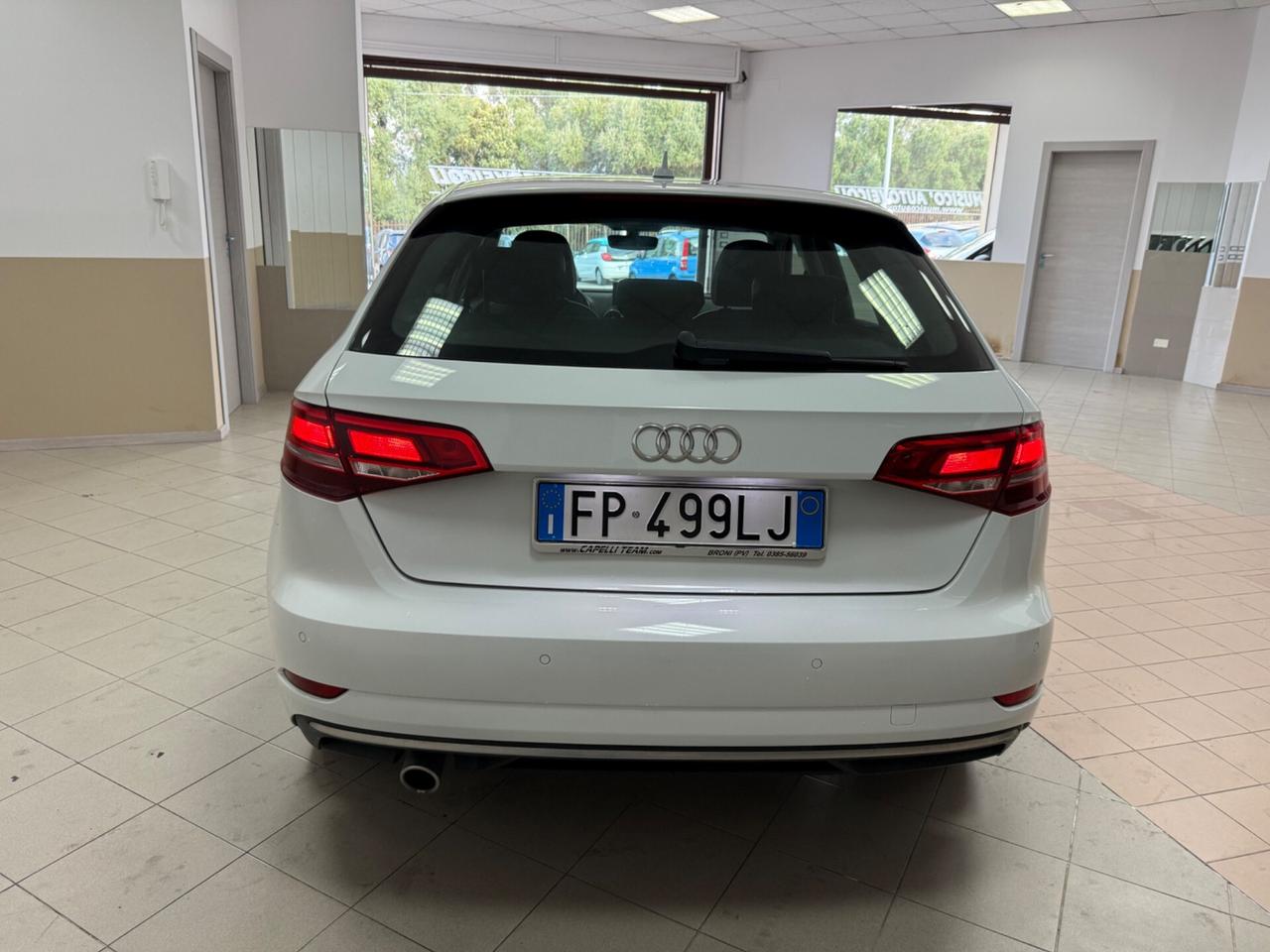 Audi A3 1.6 TDI 116 CV S tronic Sport