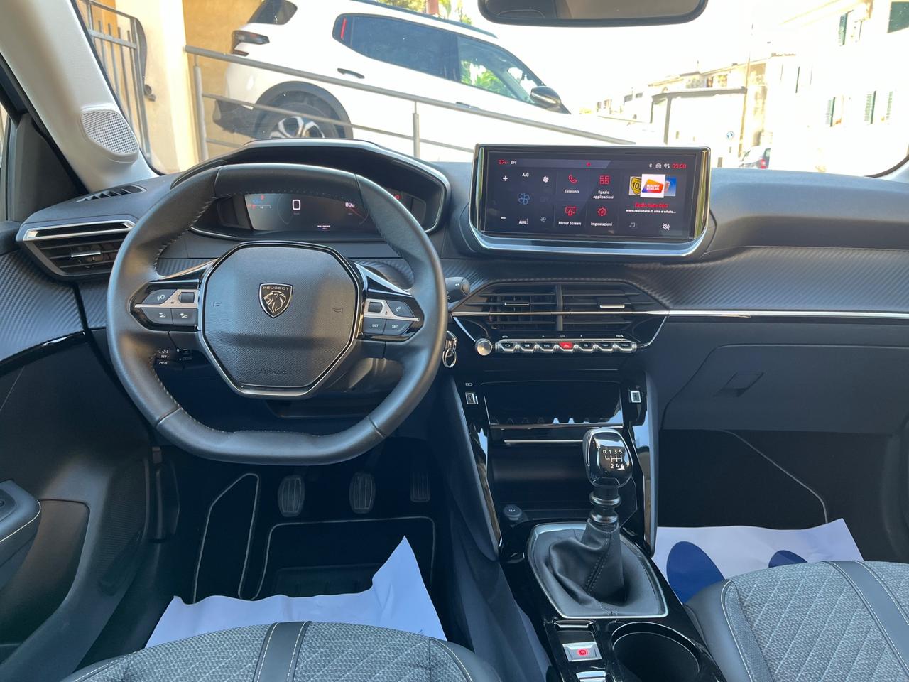 Peugeot 208 1.2 Puretech 100 S&S ALLURE