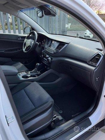 HYUNDAI Tucson 1.7 CRDi DCT Sound Edition
