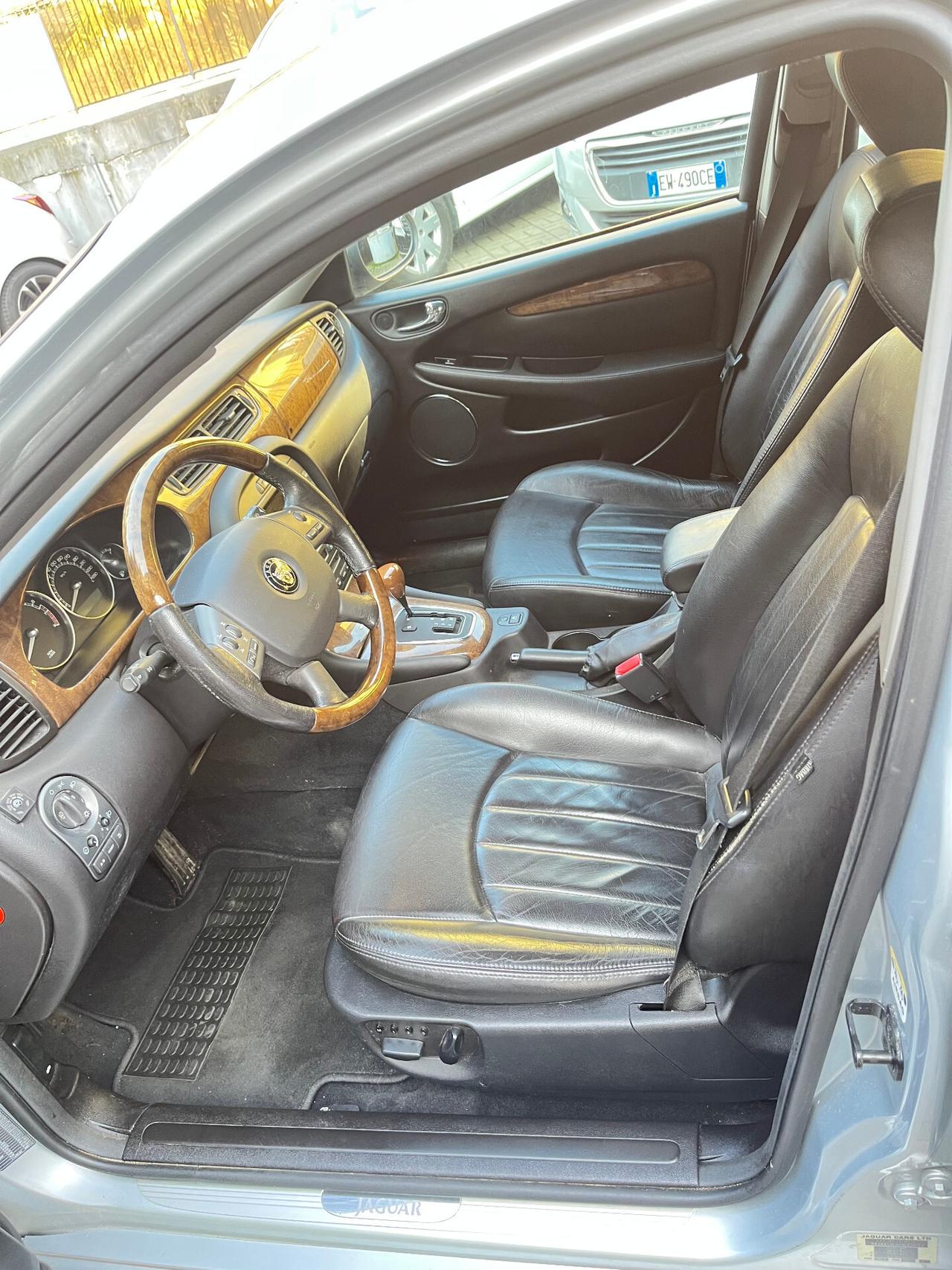 Jaguar X-Type 3.0 V6 24V cat Wagon Prem. Luxury - BENZINA/GPL - CAMBIO AUTOMATICO - TRAZIONE INTEGRALE (4X4)