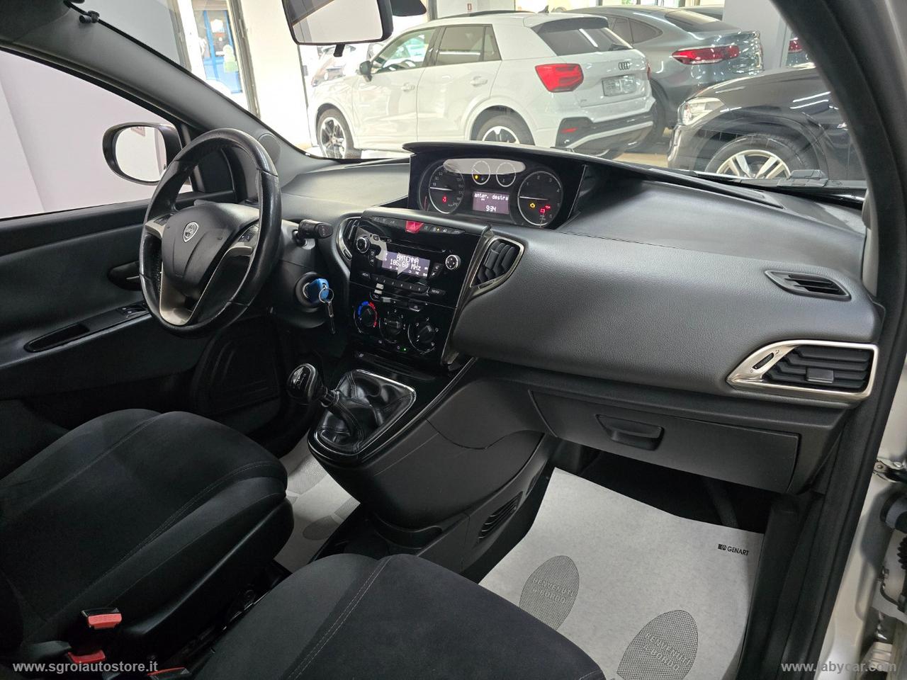 LANCIA Ypsilon 1.3 MJT 95 CV 5p. S&S Gold