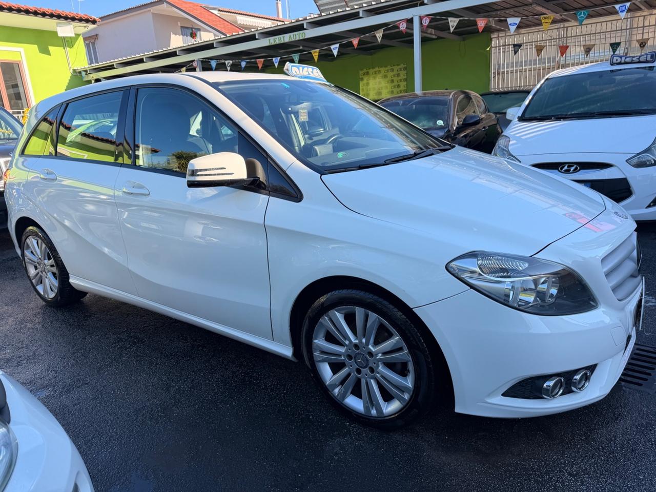 Mercedes-benz B 180 CDI Premium 2013 170.000 km