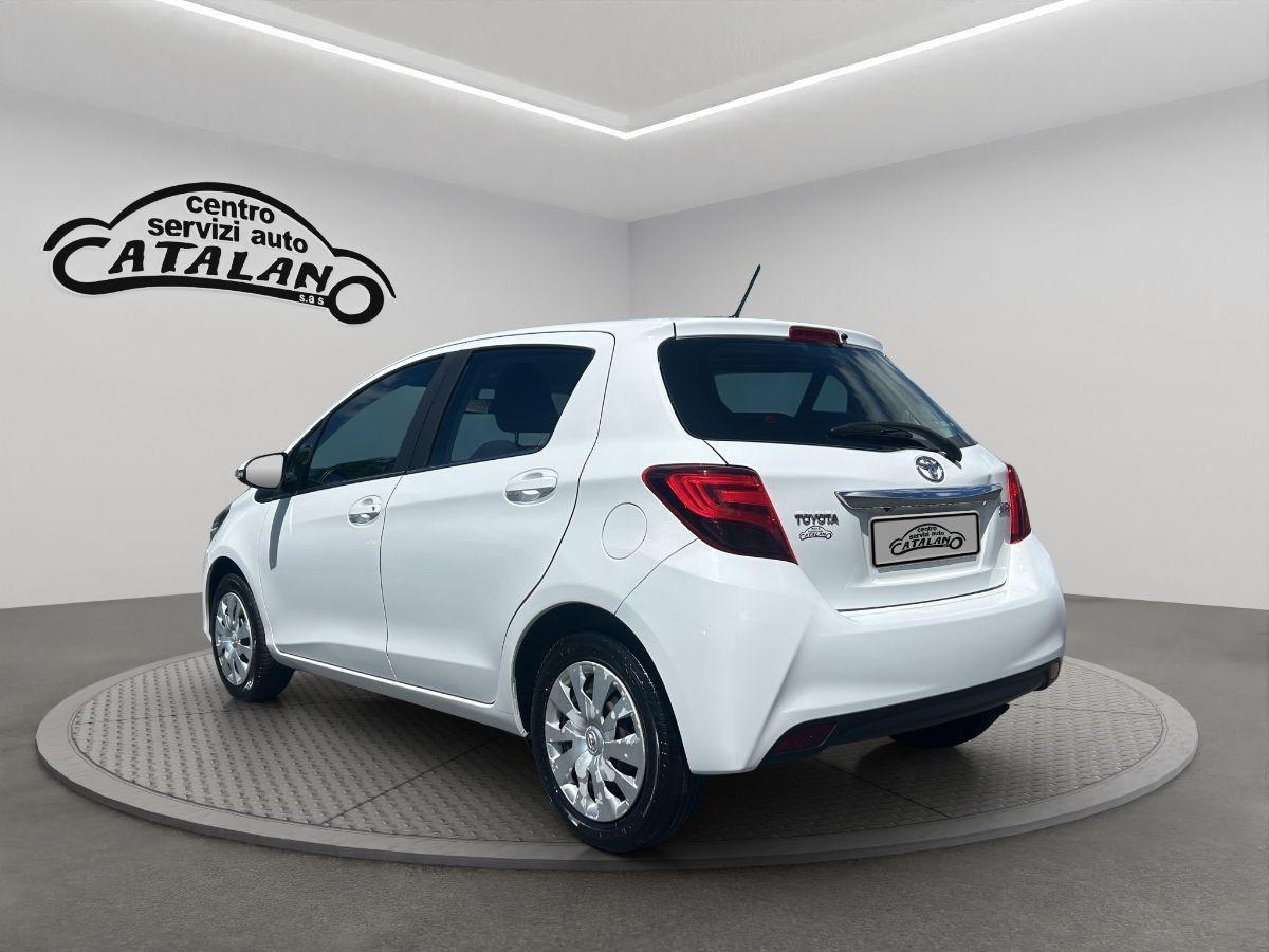 TOYOTA - Yaris - 1.0 5p. 69CV Lounge TELECAMERA