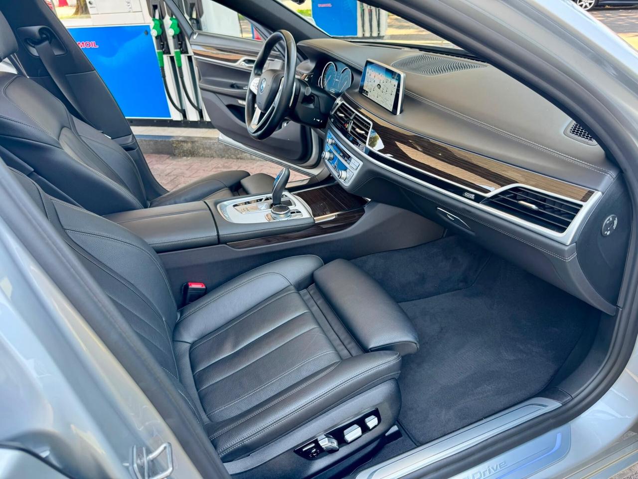 Bmw 740e Eccelsa 65.000km perfetta in tutto full optional