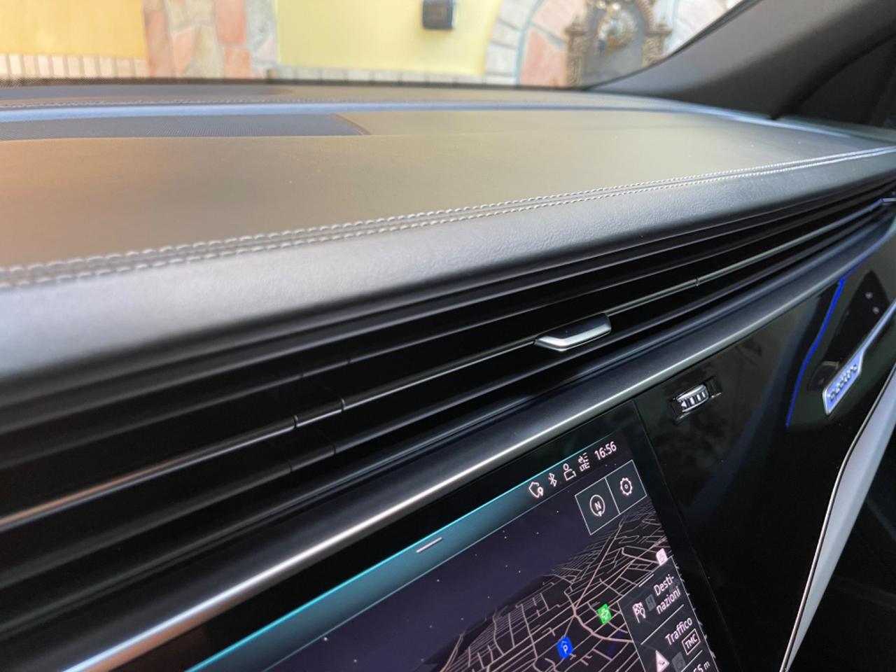 Audi Q8 50 TDI 286 CV quattro SUPER FULL
