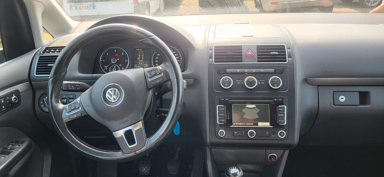Volkswagen Touran 1.6 TDI DPF Comfortline BMT
