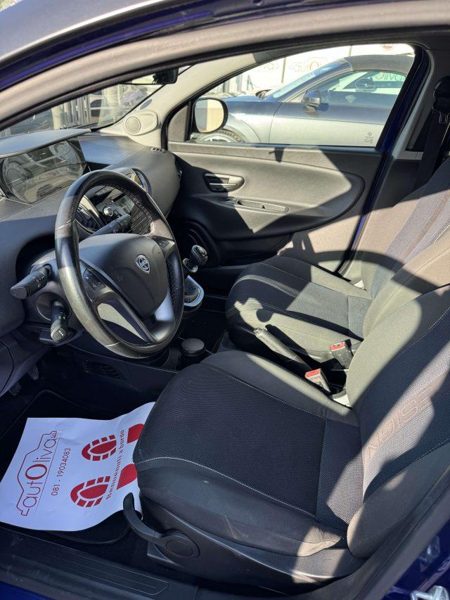LANCIA Ypsilon 1.2 8v S MomoDesign 69cv E6