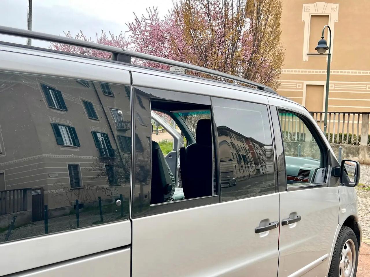 Mercedes-benz V 220 CDI cat Ambiente