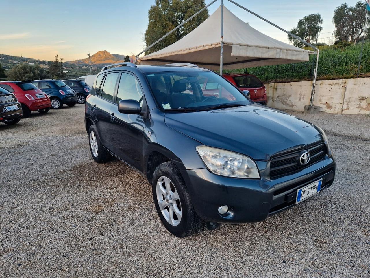 Toyota RAV 4 RAV4 2.2 D-4D 136 CV