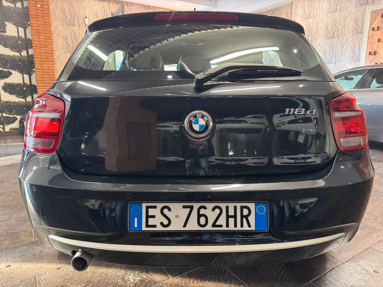 Bmw 118 118d 5p. Urban