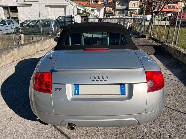 Audi TT Roadster 1.8 Turbo 179 CV cat