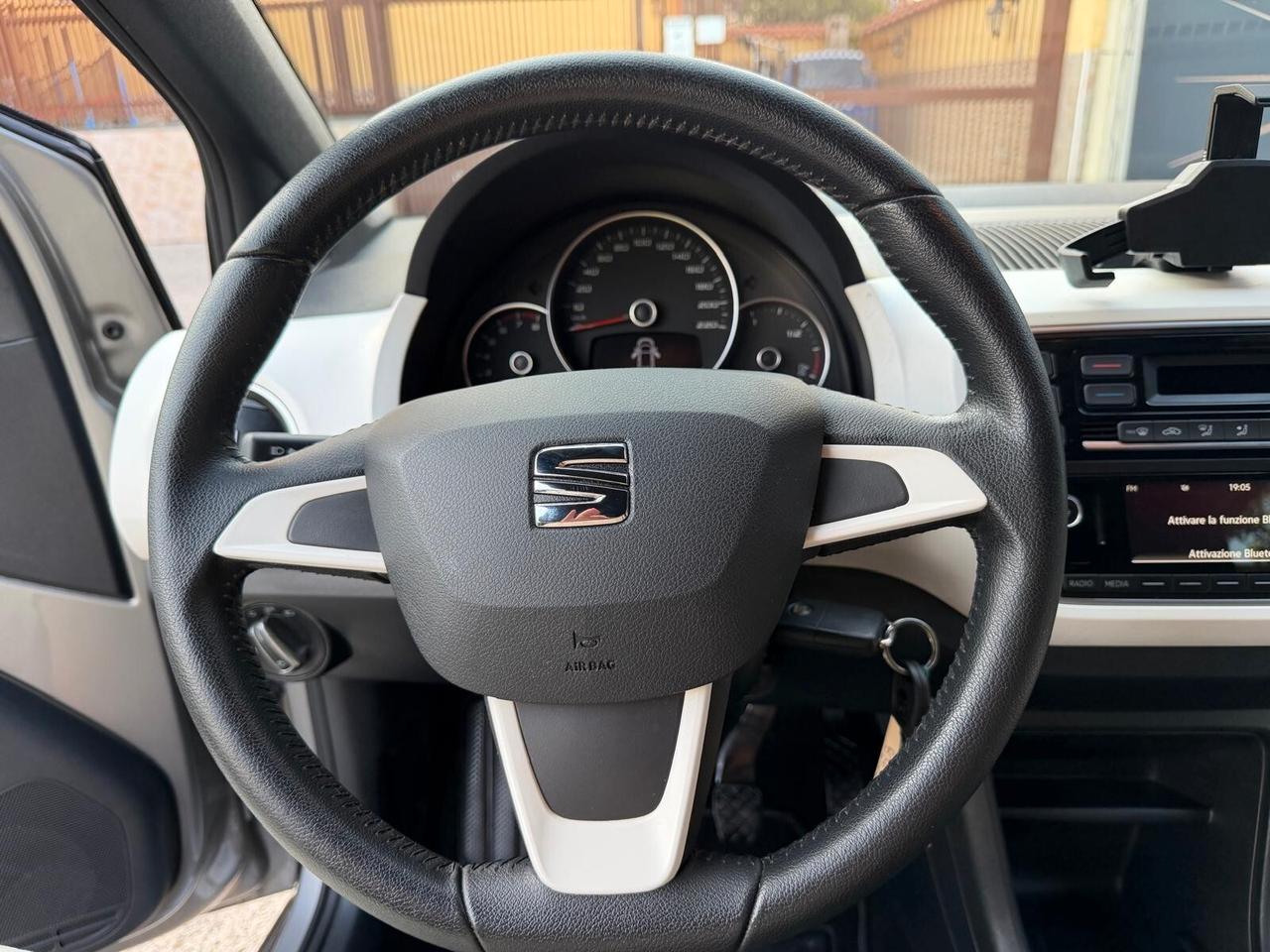 Seat Mii 1.0 68 CV 5 porte Chic Ecofuel