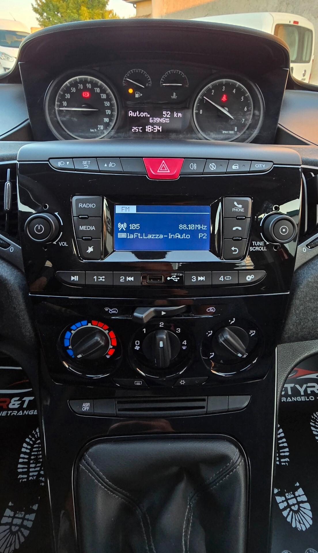 Lancia Ypsilon 1.2 69 CV 5 porte S&S Platinum