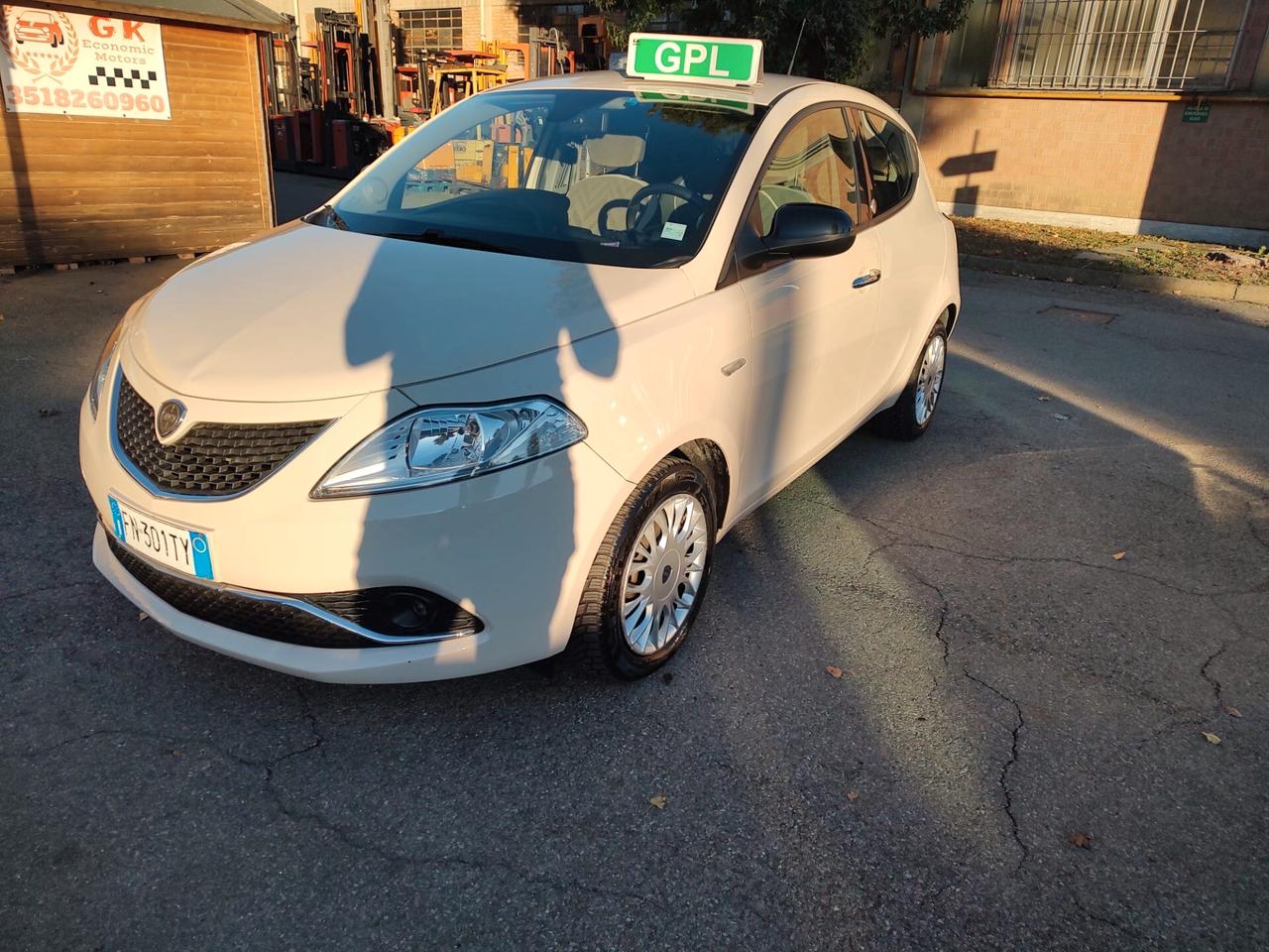 Lancia Ypsilon 1.2 , GPL, 5 PORTE ECOCHIC ELLE OK NEOPATENTATI, GARANZIA L.12 MESI