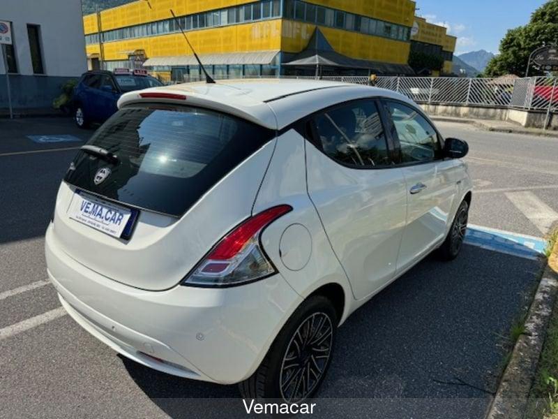 Lancia Ypsilon 1.2 gold 69 CV 5P Solo km 45.300! ok neop!!
