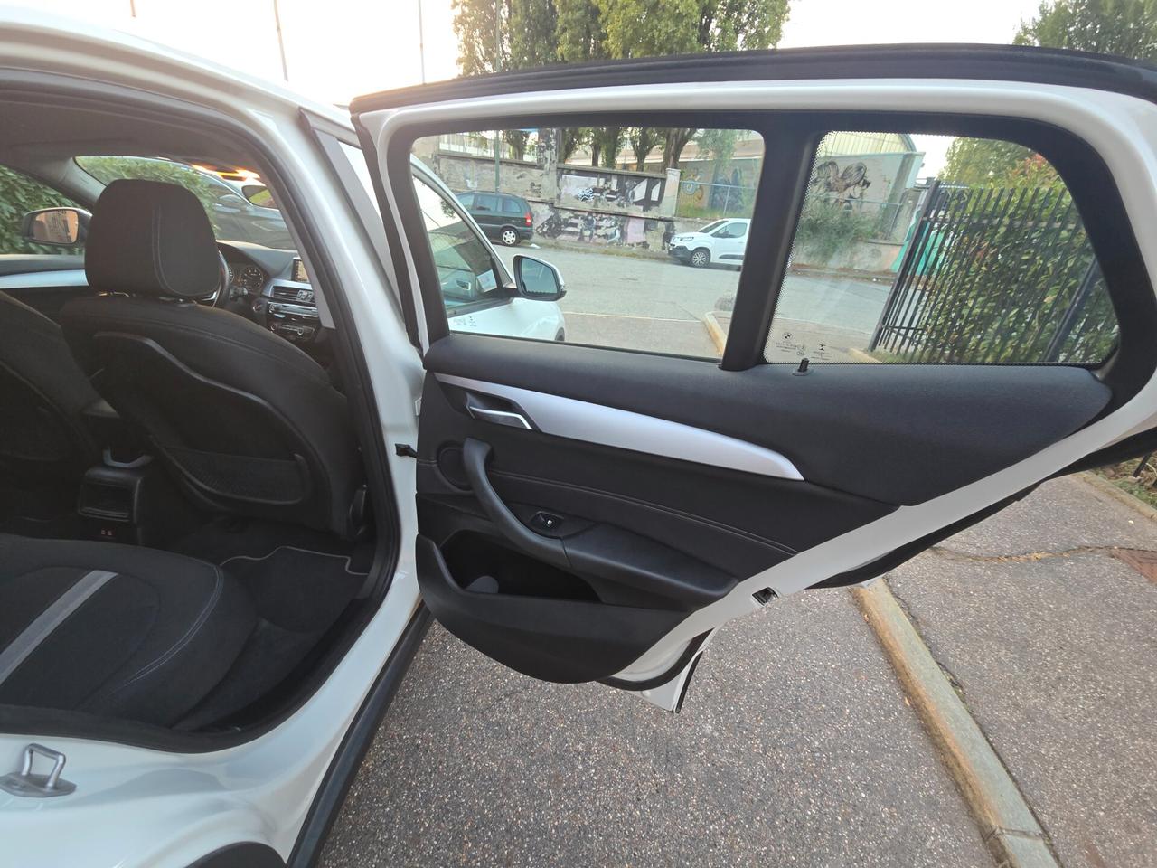 Bmw X2 16d sDrive Mesh Edition