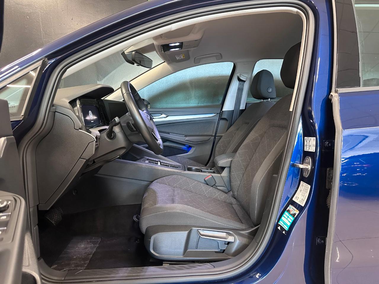 Volkswagen Golf 1.5 etsi evo Life 130cv dsg