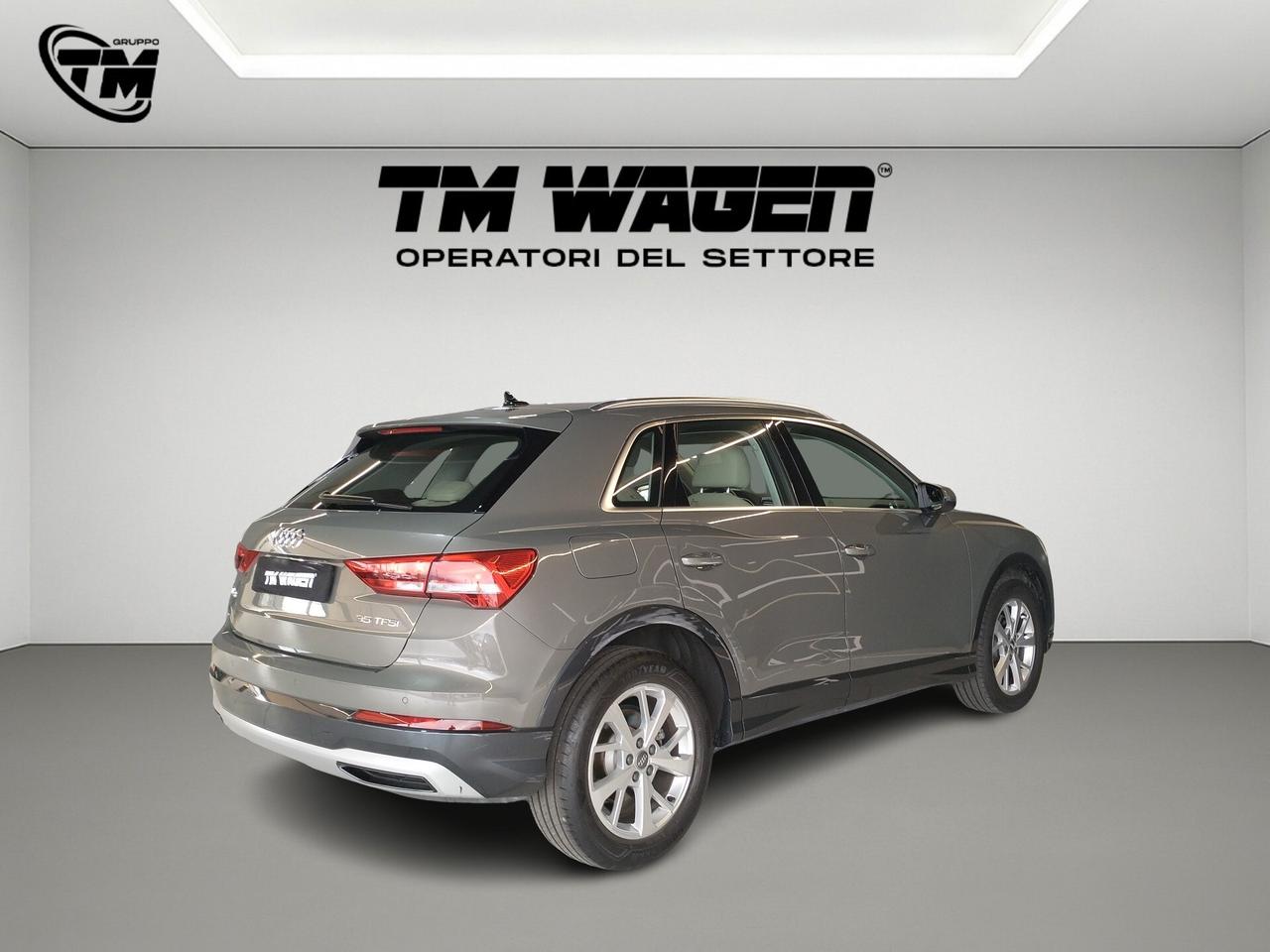 Audi Q3 35 1.5 tfsi Business Advanced s-tronic
