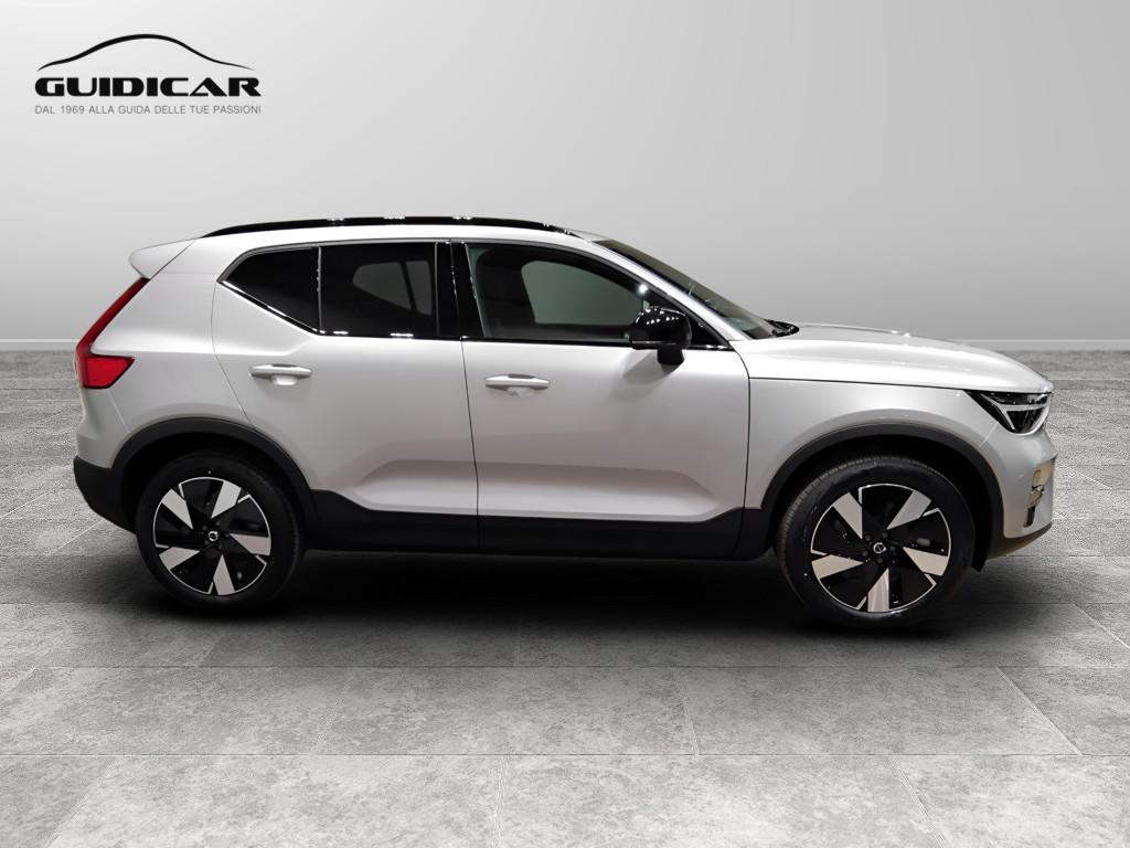 VOLVO XC40 Core Single Motor