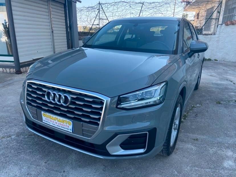 Audi Q2 30 TDI S tronic Admired 1.6 CAMBIO F1 2018