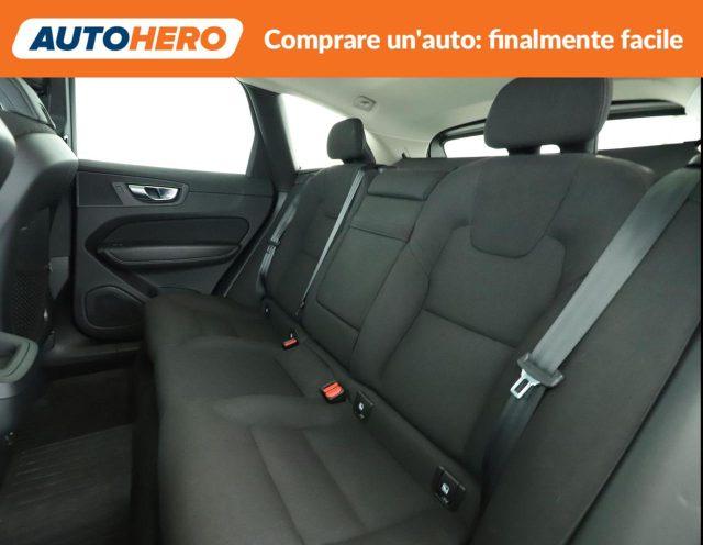 VOLVO XC60 B4 (d) AWD Geartronic Momentum Pro