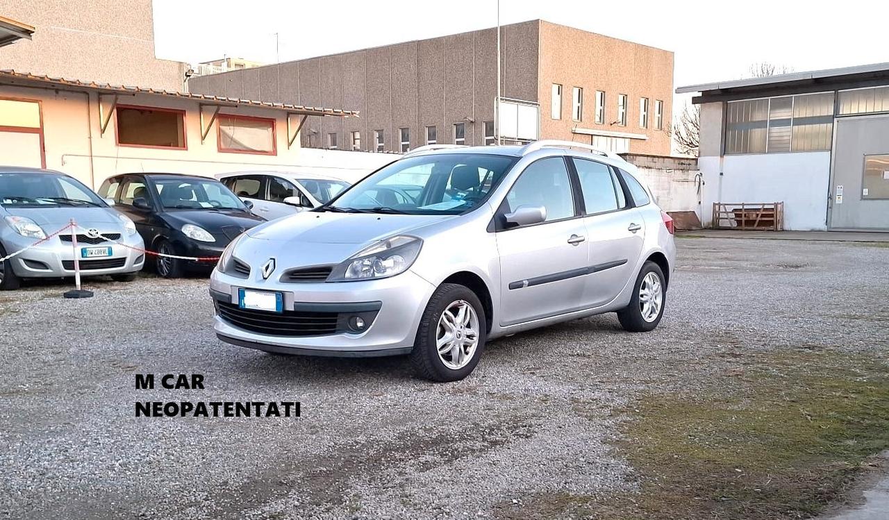 Renault Clio 1.2 SporTour Le Iene