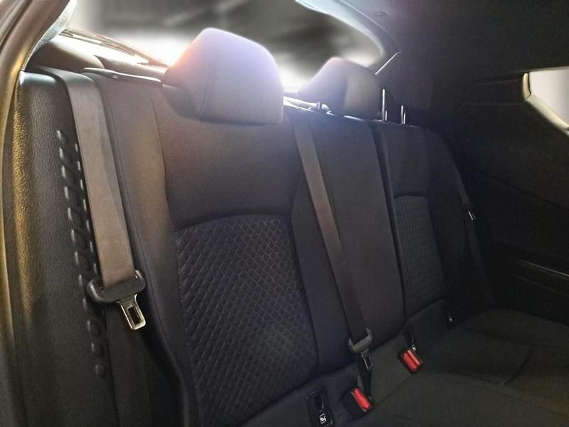 TOYOTA C-HR 1.8H 98CV E-CVT Business