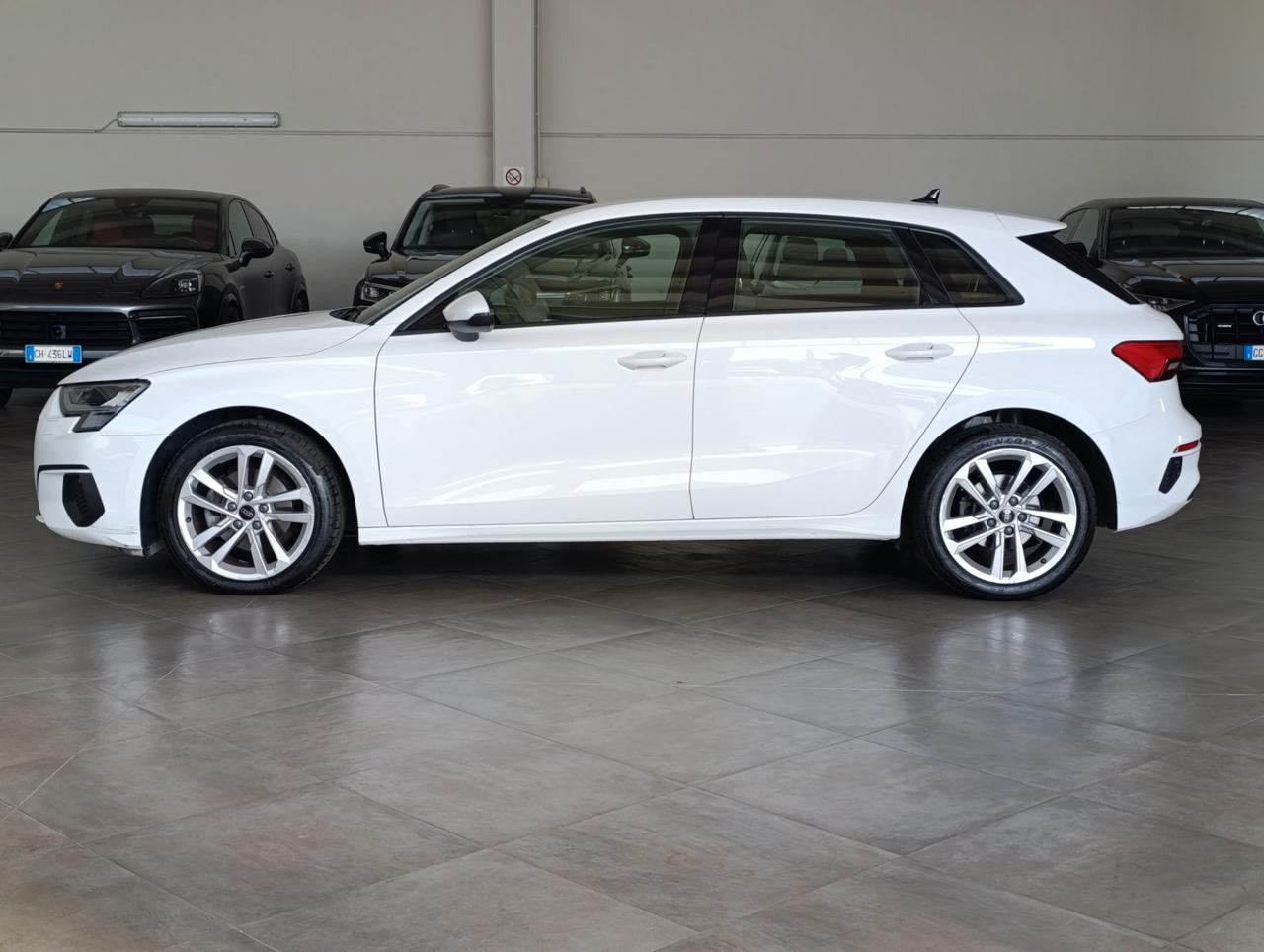 Audi A3 Sportback 35 2.0 tdi Business s-tronic