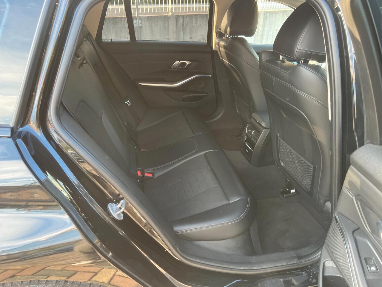Bmw 330d 48V Touring Sport GANCIO TRAINO