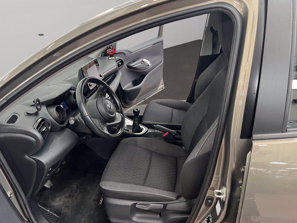 TOYOTA Yaris 1.0 trend del 2022