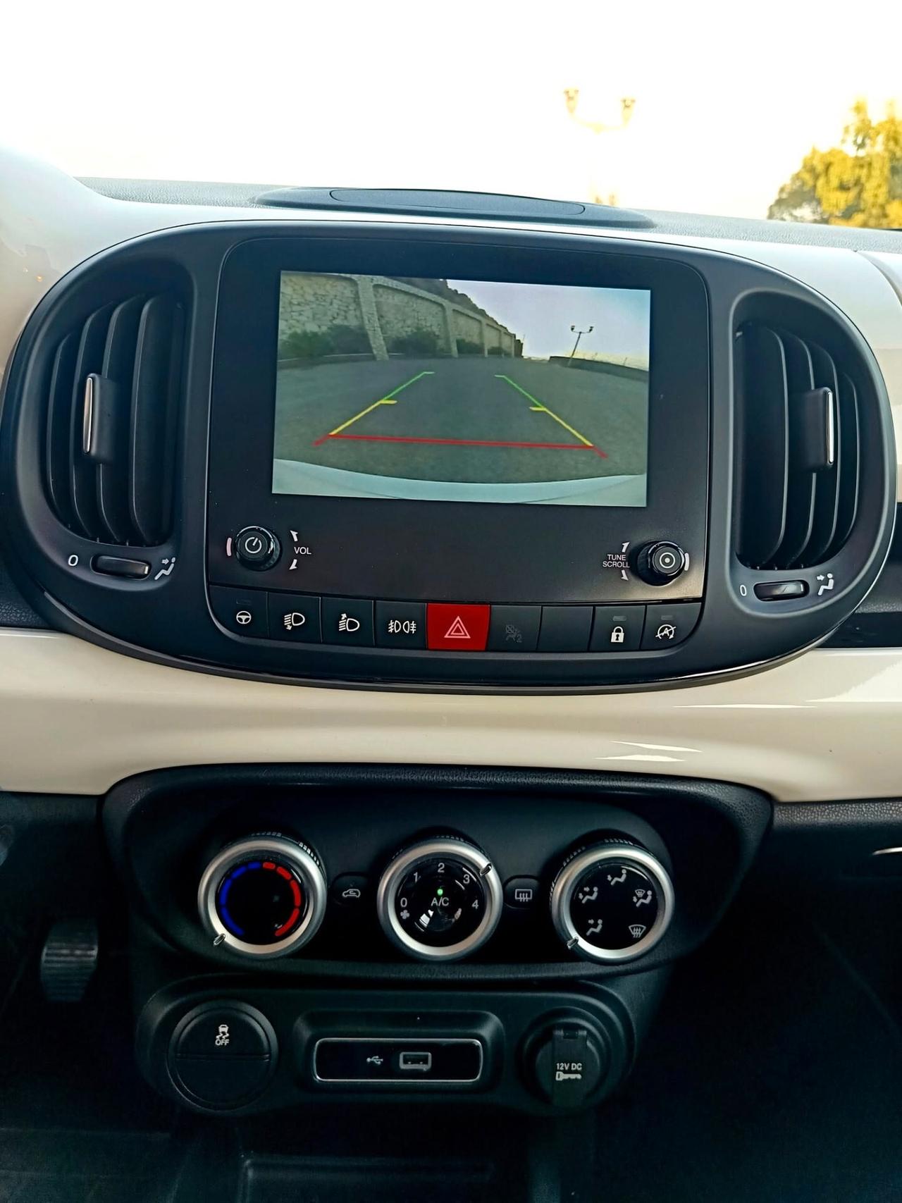 Fiat 500L Wagon 1.3 Multijet 95 CV Mirror