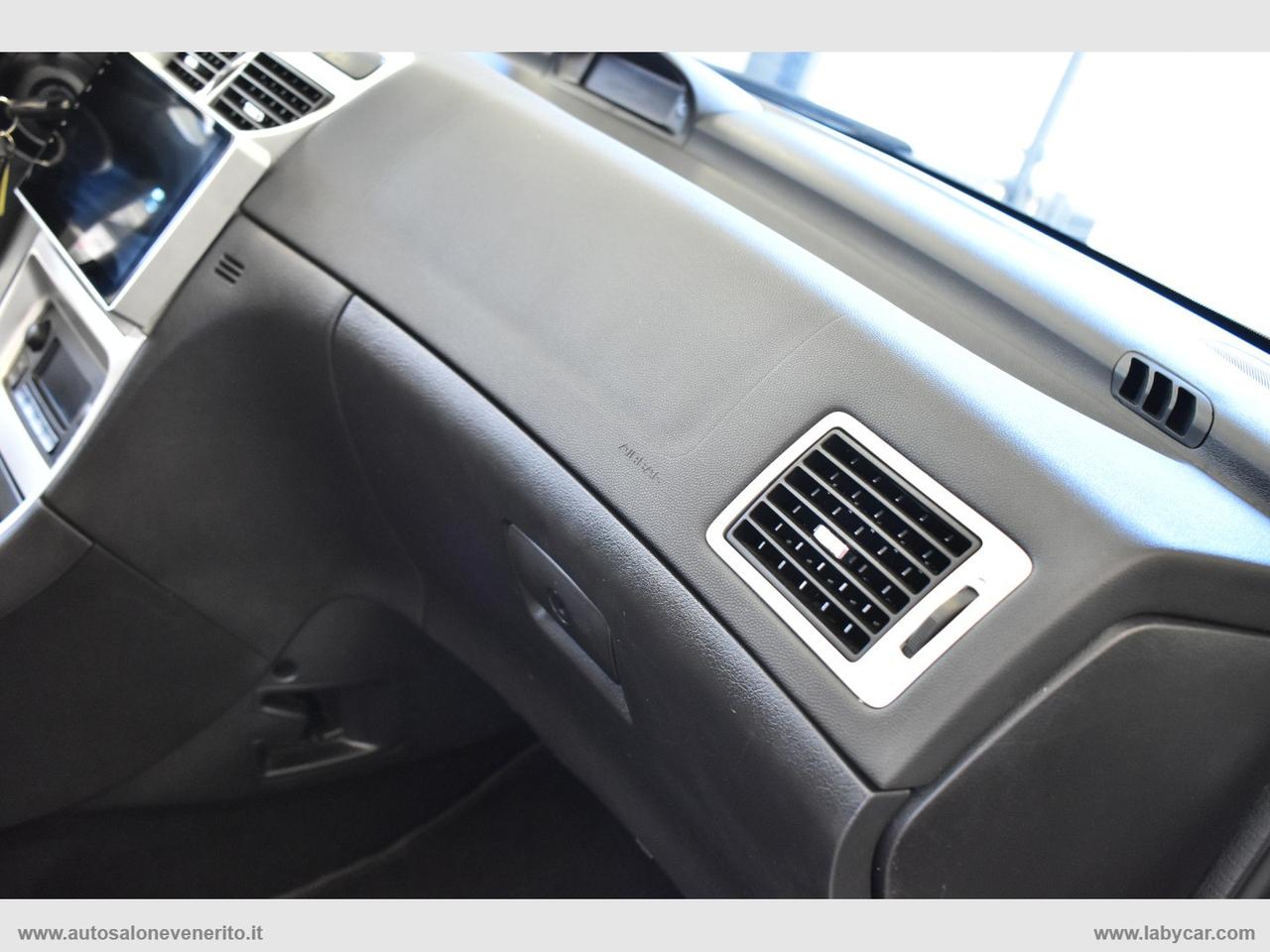 PEUGEOT 307 1.6 16V CC Tecno