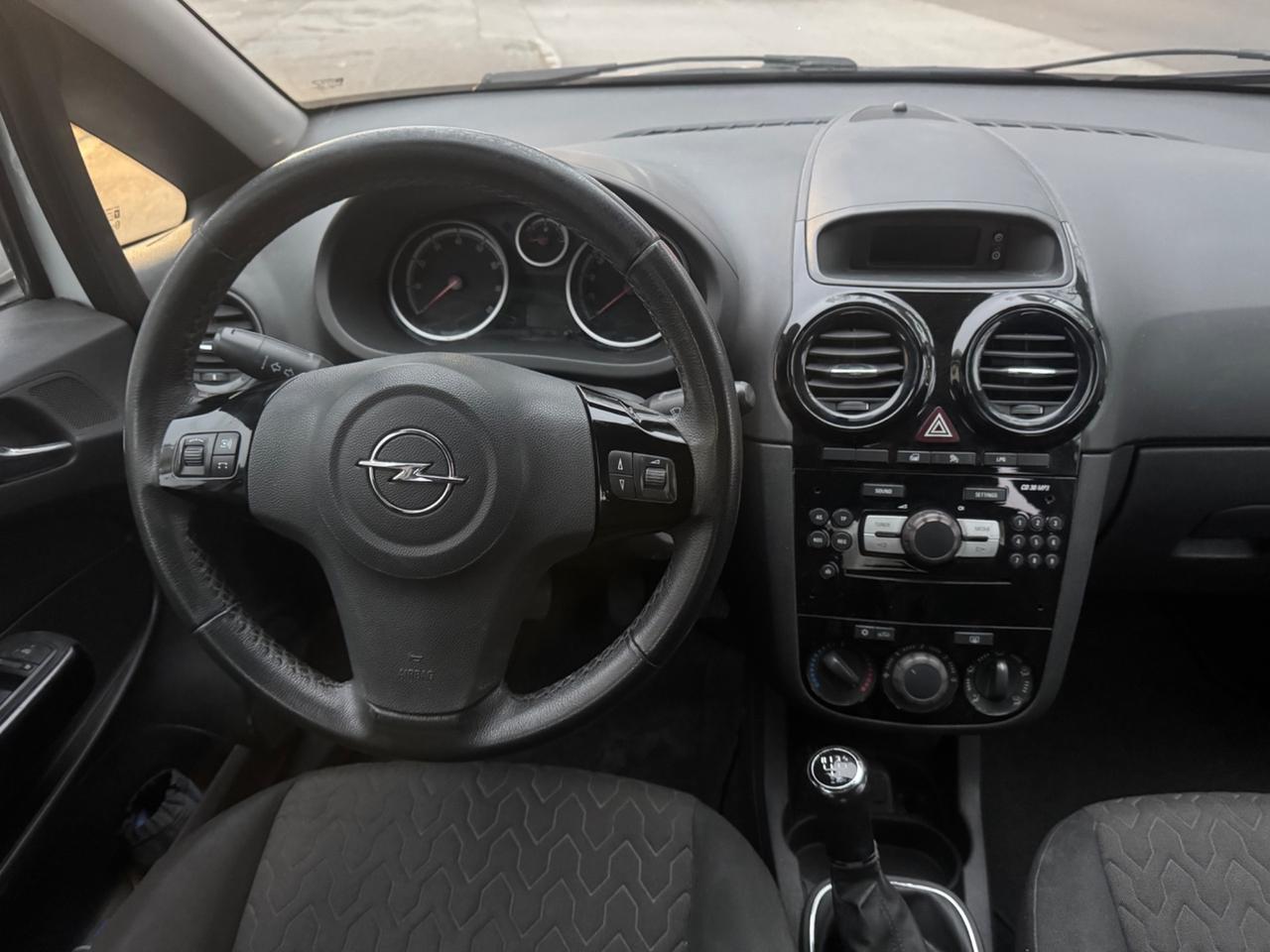 Opel Corsa 1.2 85CV 5 P GPL neopat garanzia 12 mesi