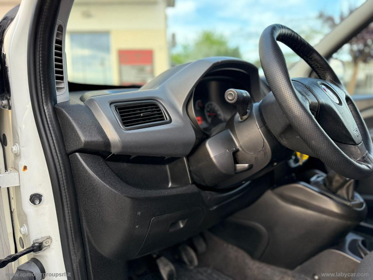 FIAT Doblò 1.4 16V Emotion