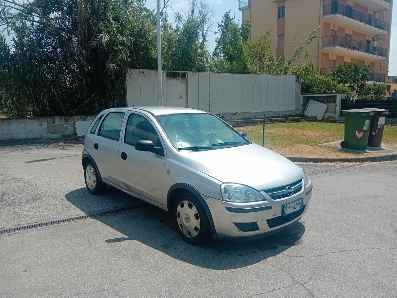 Opel Corsa 1.2i 16V cat 5 porte Club