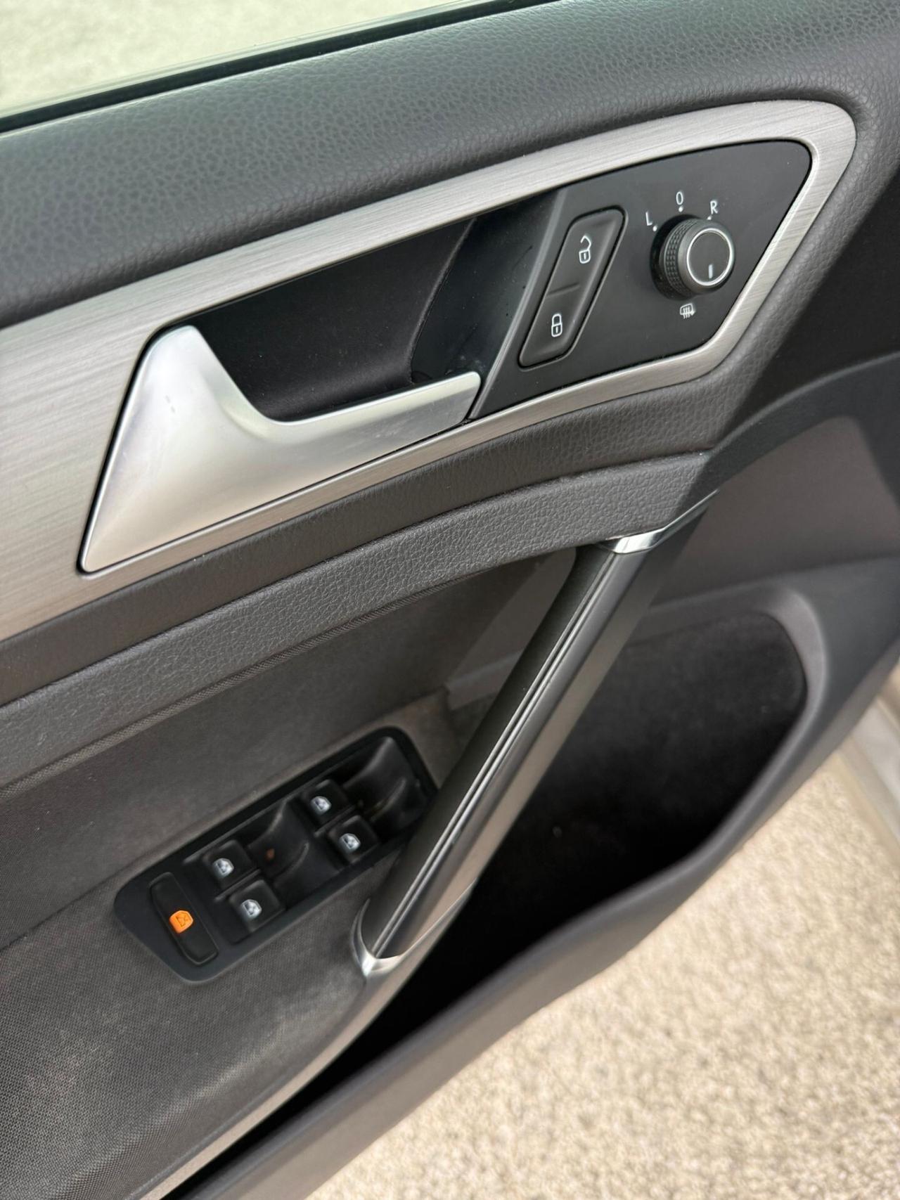 Golf 7 1.4 TGi euro6B neopatentati unipro Bluemotion