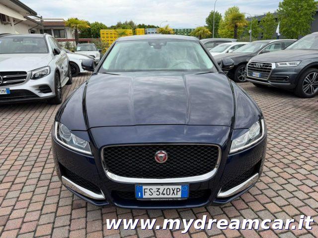 JAGUAR XF 2.0 D 240 CV AWD aut. Prestige