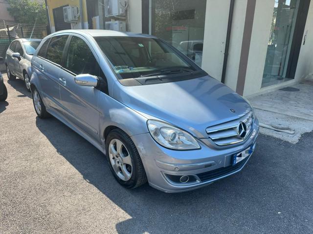 MERCEDES-BENZ B 200 CDI Sport