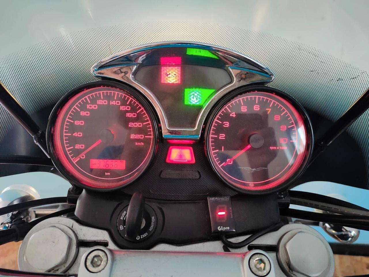 Moto Guzzi Nevada 750 Classic: una custom iconica