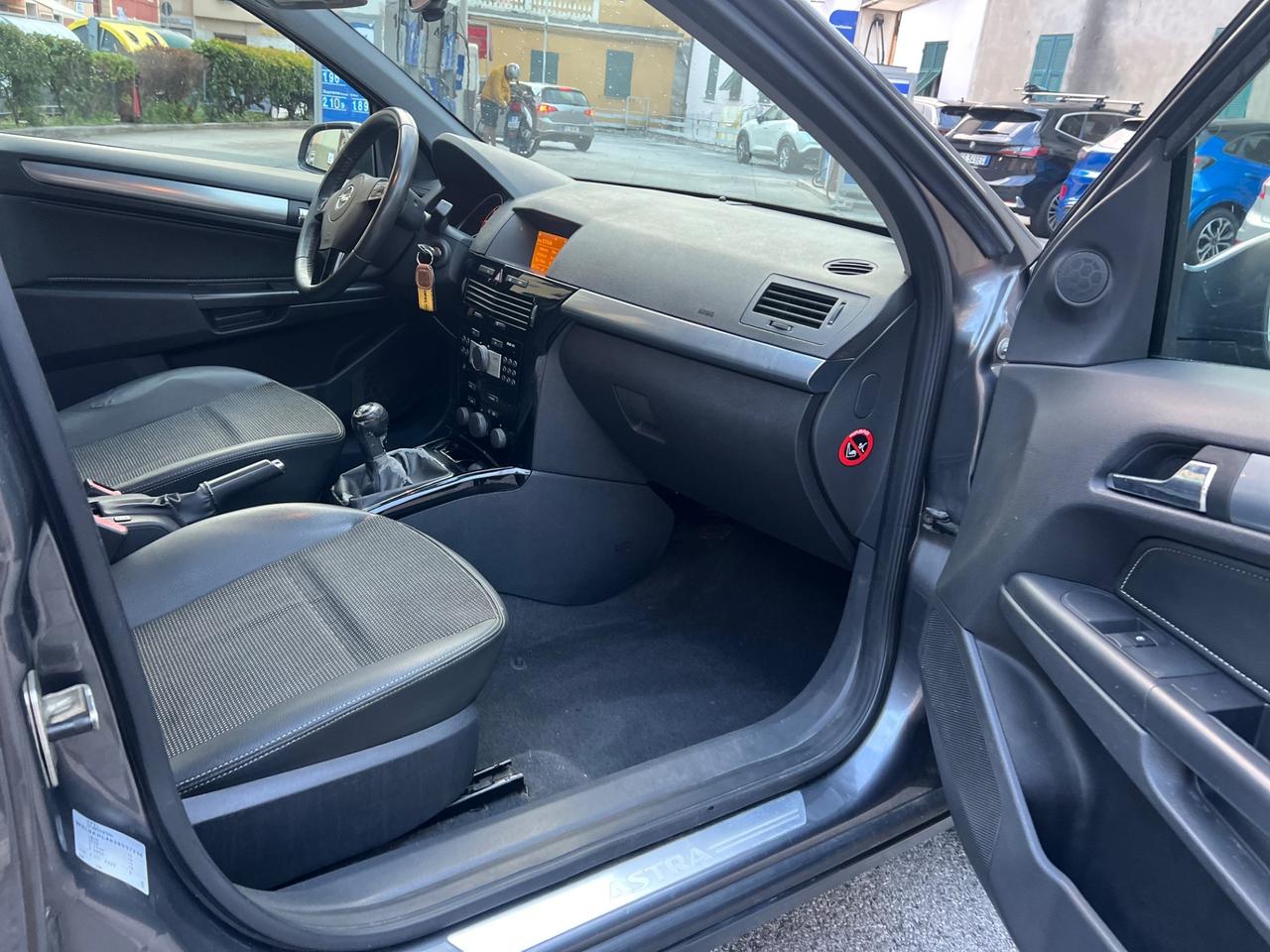 Opel Astra 1.7 CDTI 110CV Station Wagon Cosmo