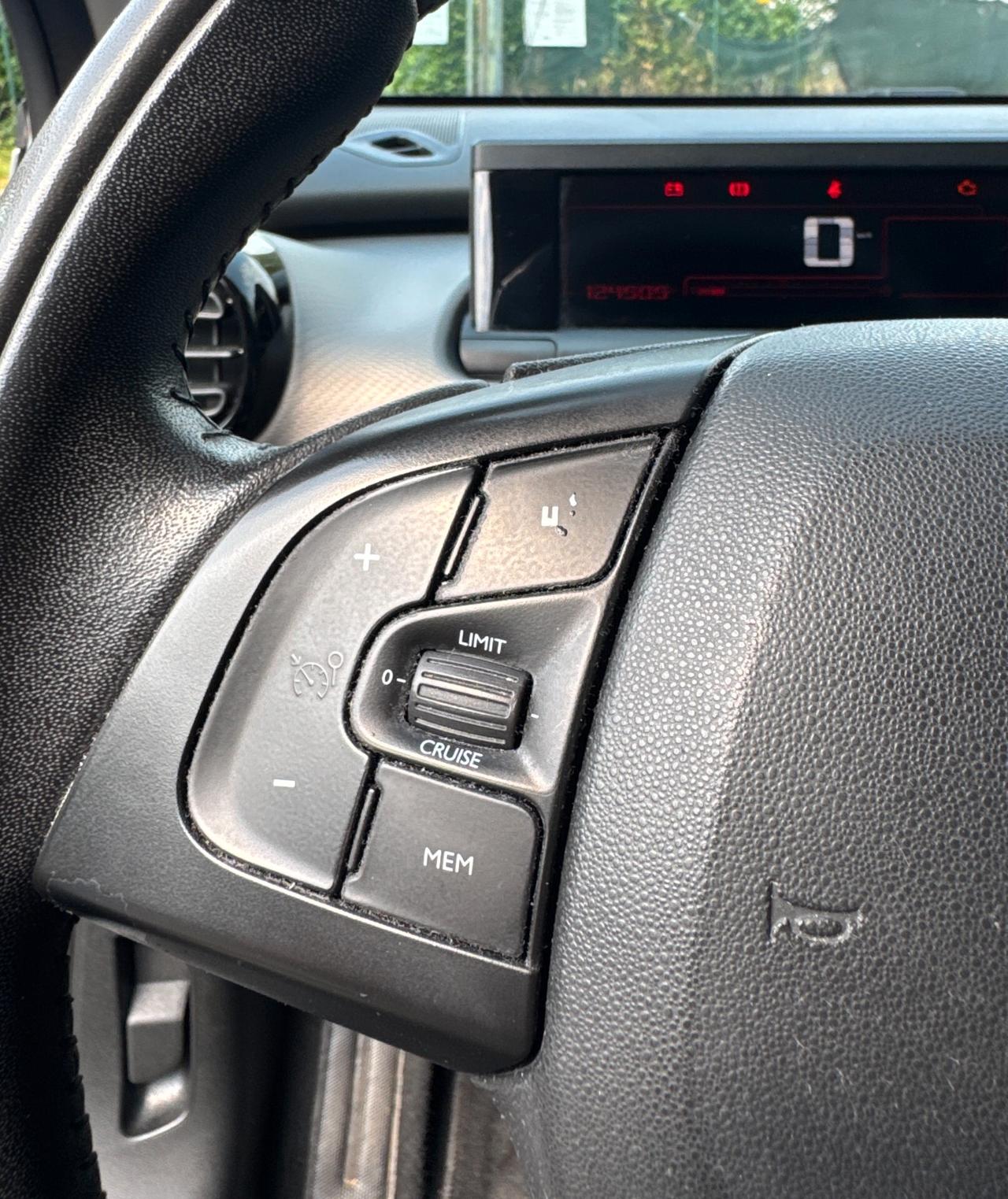 Citroen C4 Cactus 1.2 Benz *Cinghia NUOVA*UNICO proprietario*