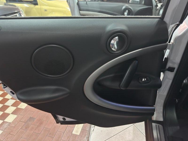 MINI Mini Countrym.(R60) Mini 1.6 Cooper D Coun...