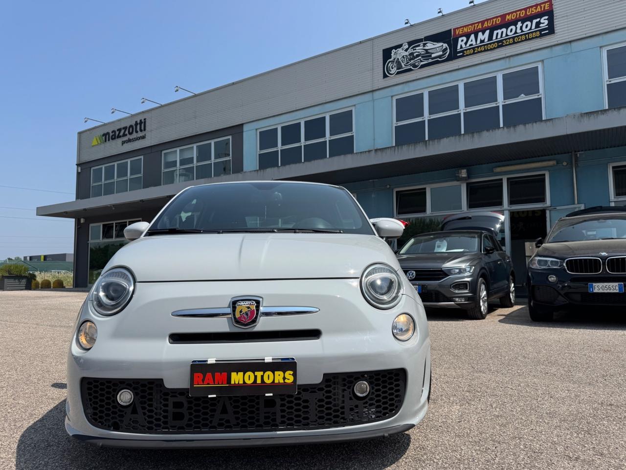 Abarth 500 1.4 Turbo T-Jet Custom