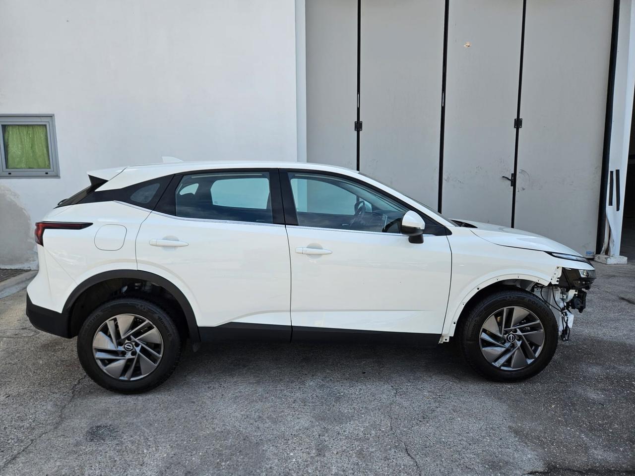 Nissan Qashqai 1.3 mhev 2wd 158cv xtronic START INCIDENTATA