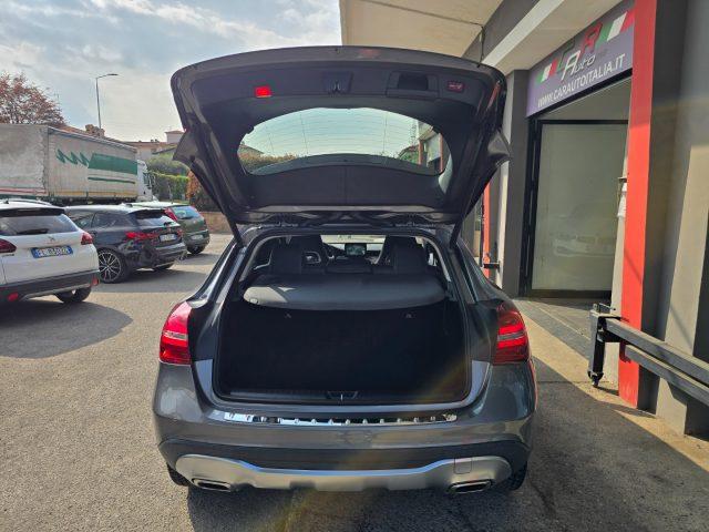 MERCEDES-BENZ GLA 200 d Automatic Navigatore RetroCamera Xenon + LED