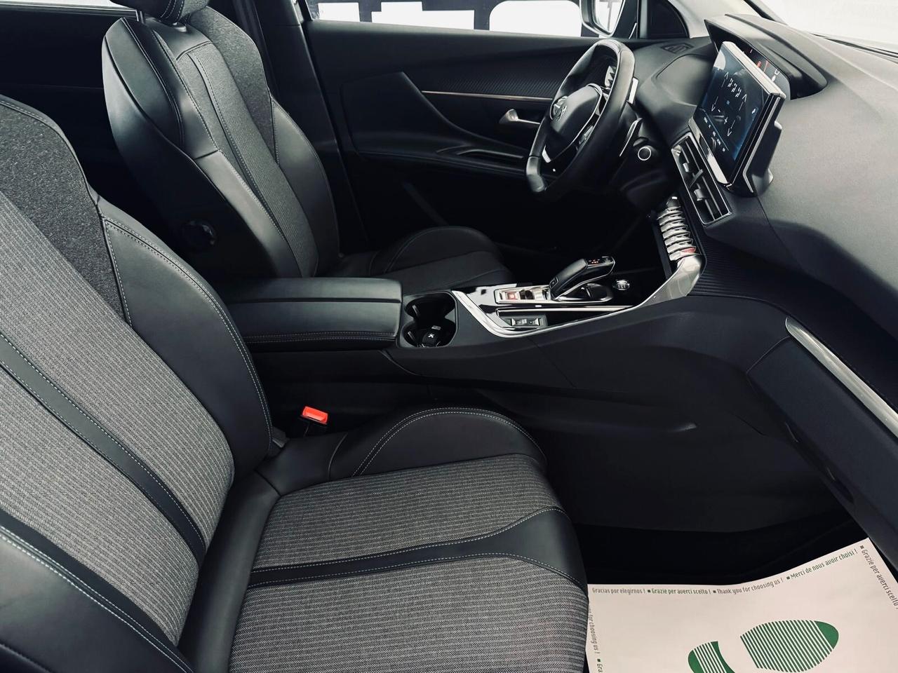 Peugeot 5008 Allure Pack 7 POSTI