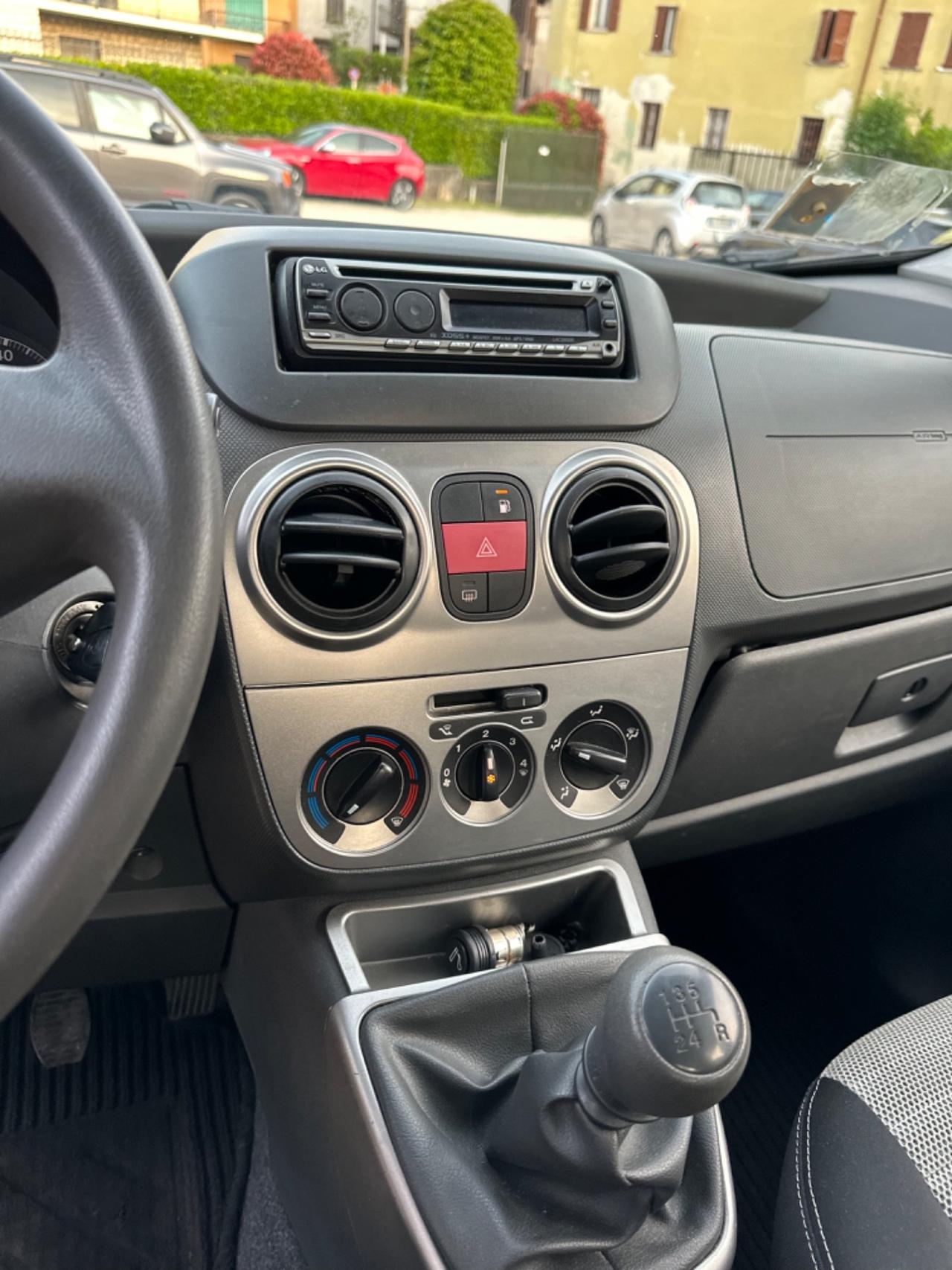 Fiat QUBO 1.4 8V 77 CV DYNAMIC KMCERT UNICOPR