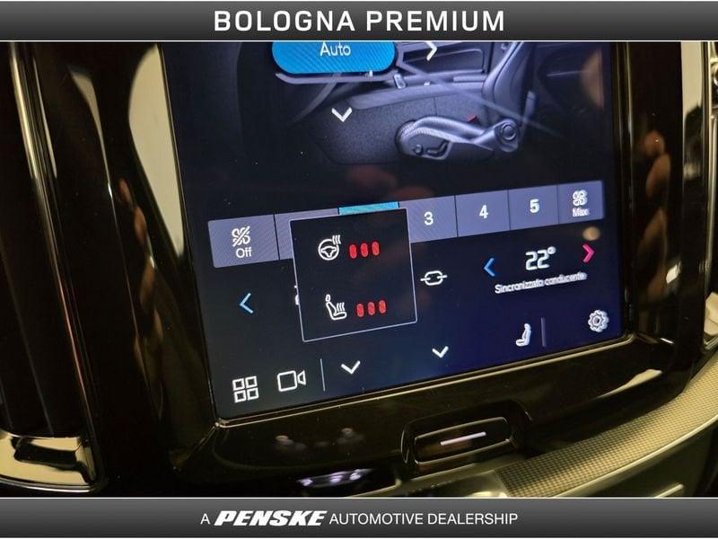 Volvo XC60 XC60 B5 AWD automatico Plus Dark