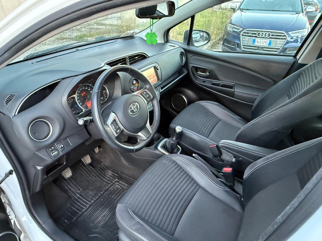 Toyota Yaris 1.0 5 porte Active